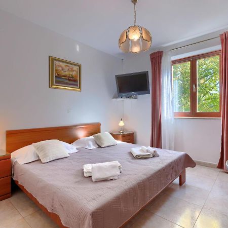 Apartment Alba - Roj159 By Interhome Rovinj Exterior photo